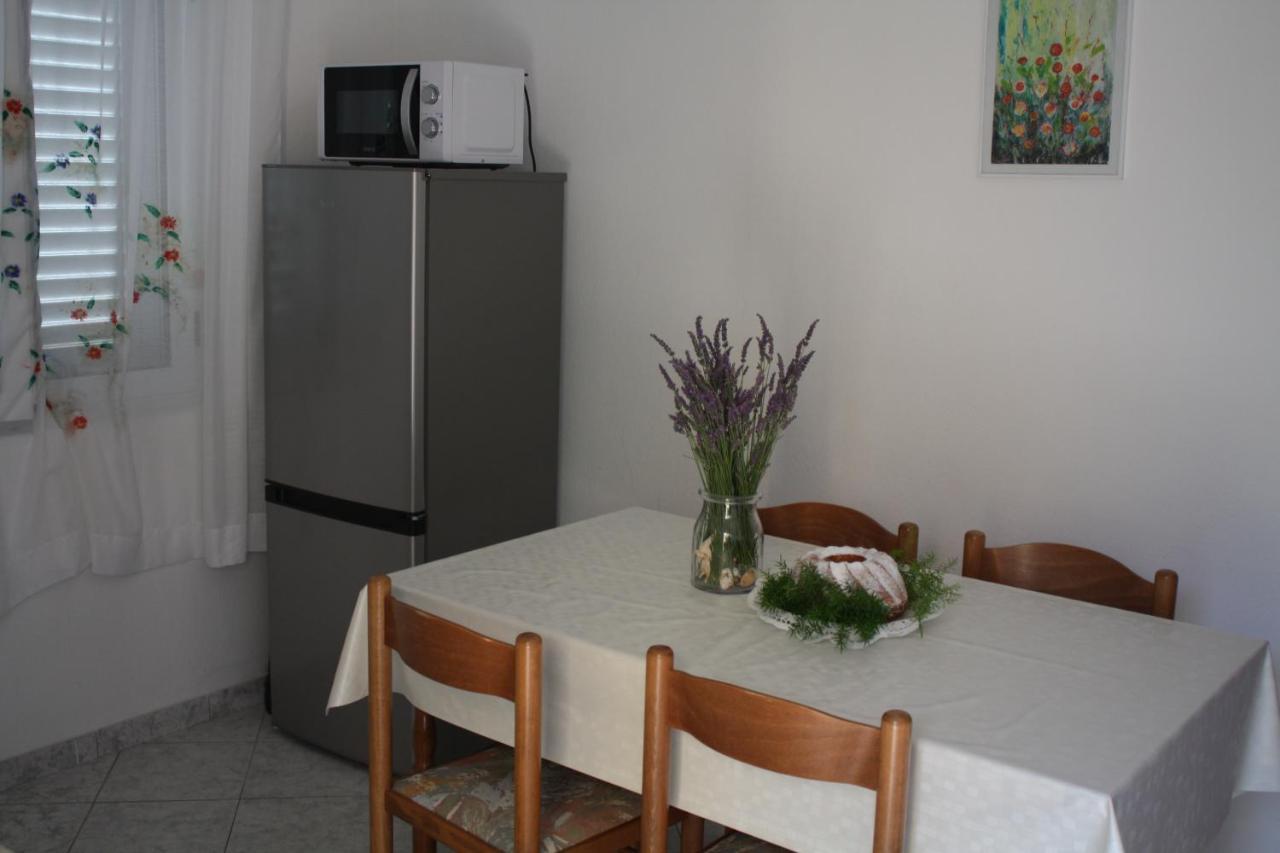 Apartman Anka Viganj Bagian luar foto